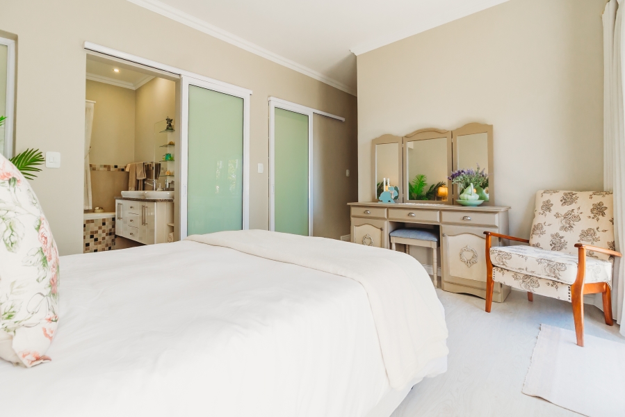 3 Bedroom Property for Sale in Kraaibosch Country Estate Western Cape